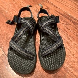 Boys Size 6 Chaco Sandal